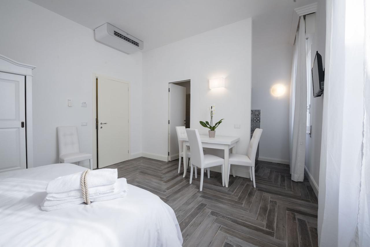 Antica Dimora Pellegrino Hotel Pistoia Exterior photo