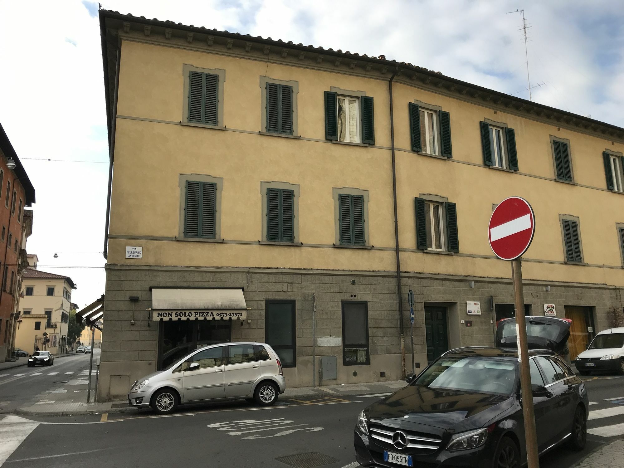 Antica Dimora Pellegrino Hotel Pistoia Exterior photo